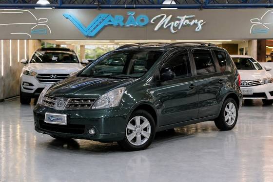NISSAN LIVINA 1.8 SL 16V FLEX 4P AUTOMÁTICO NISSAN LIVINA 1.8 SL 16V FLEX 4P AUTOMÁTICO